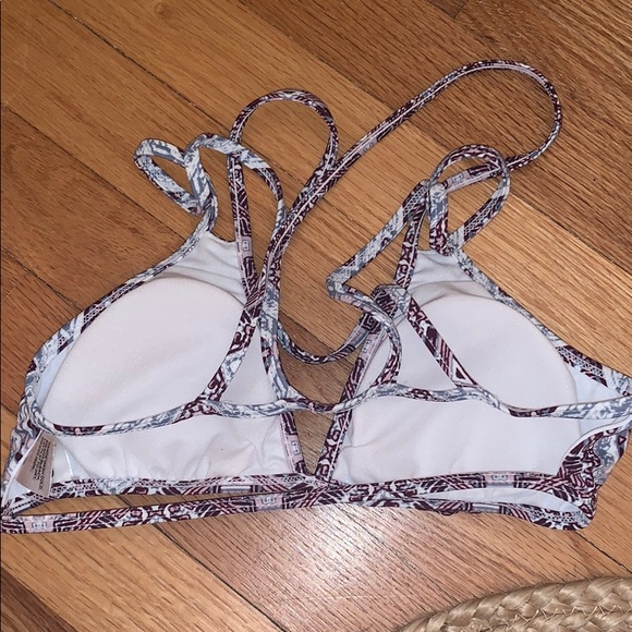 Patterned bikini top - Picture 2 of 3